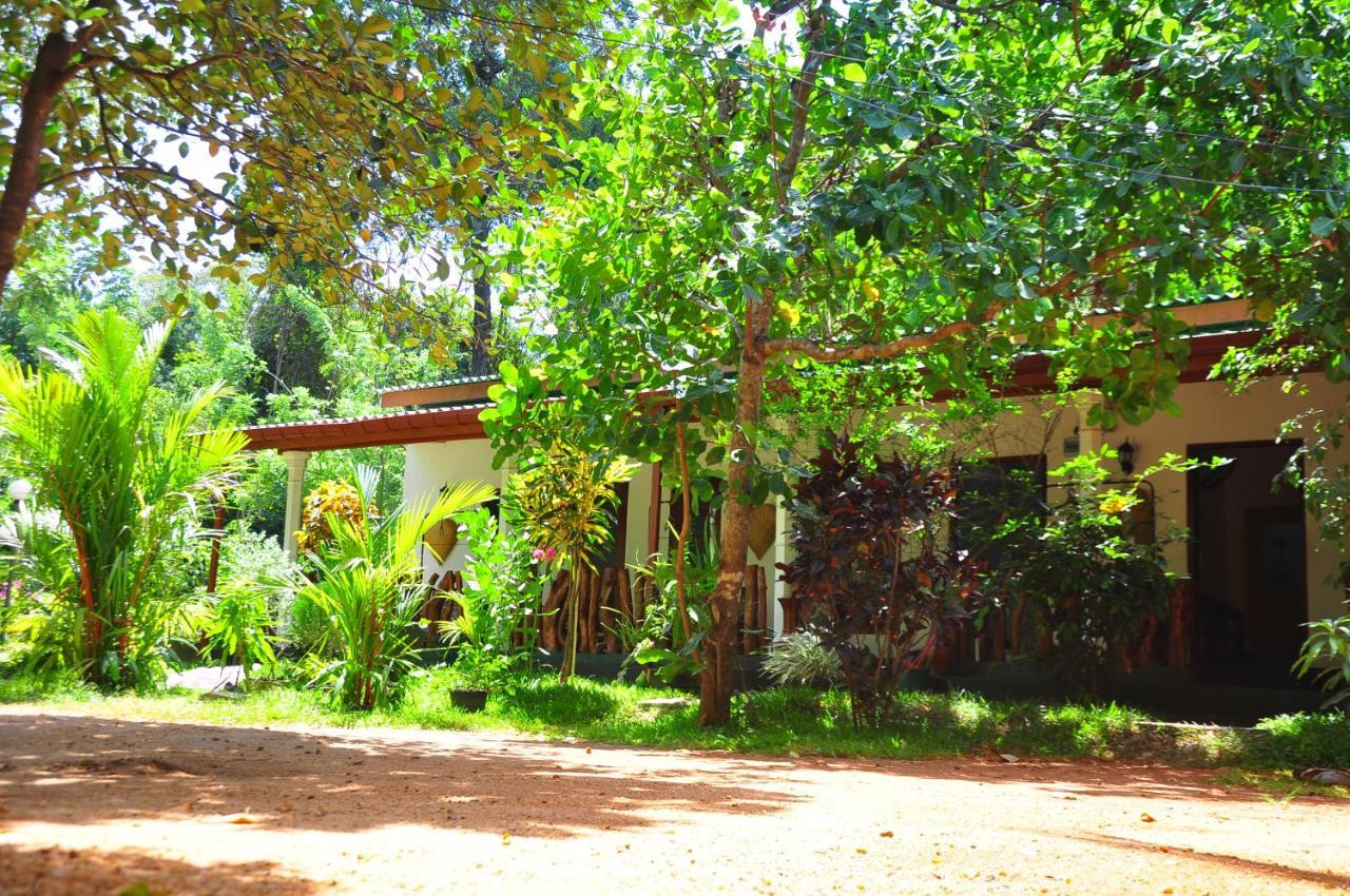 Sigiri Rock Side Home Stay Sigiriya Exterior photo